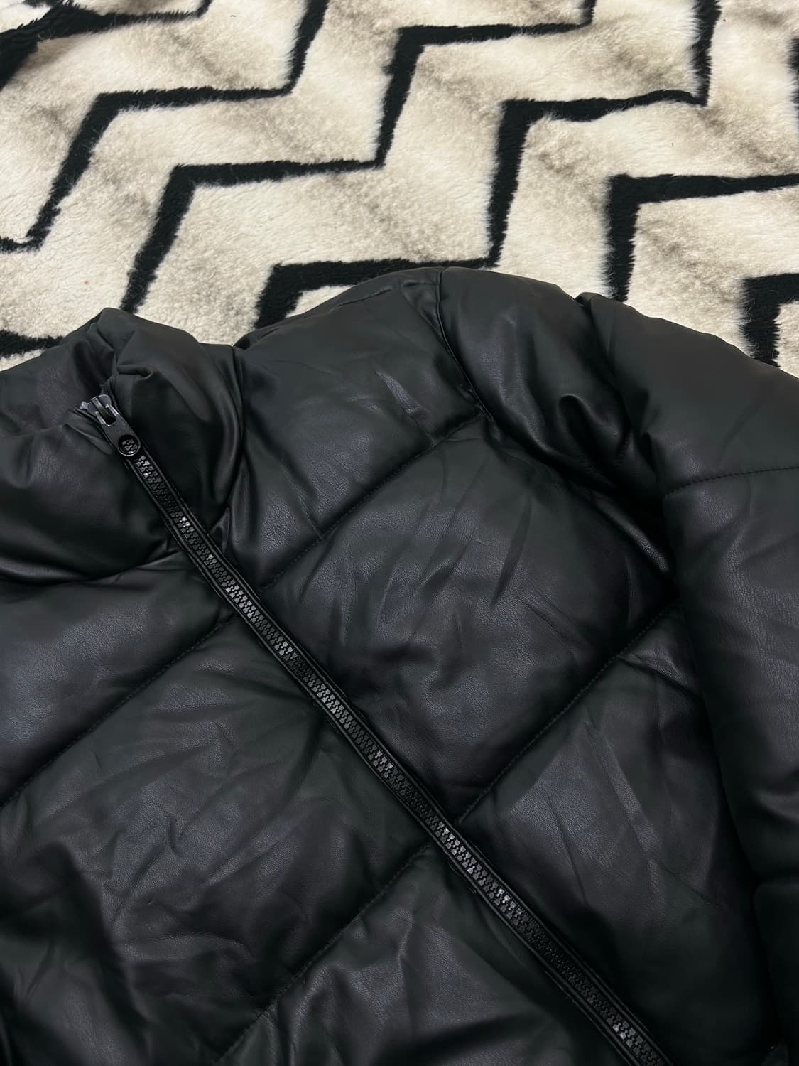 [해외L]ZARA 페이크 레더 패딩 자켓/블랙 상품이미지1
