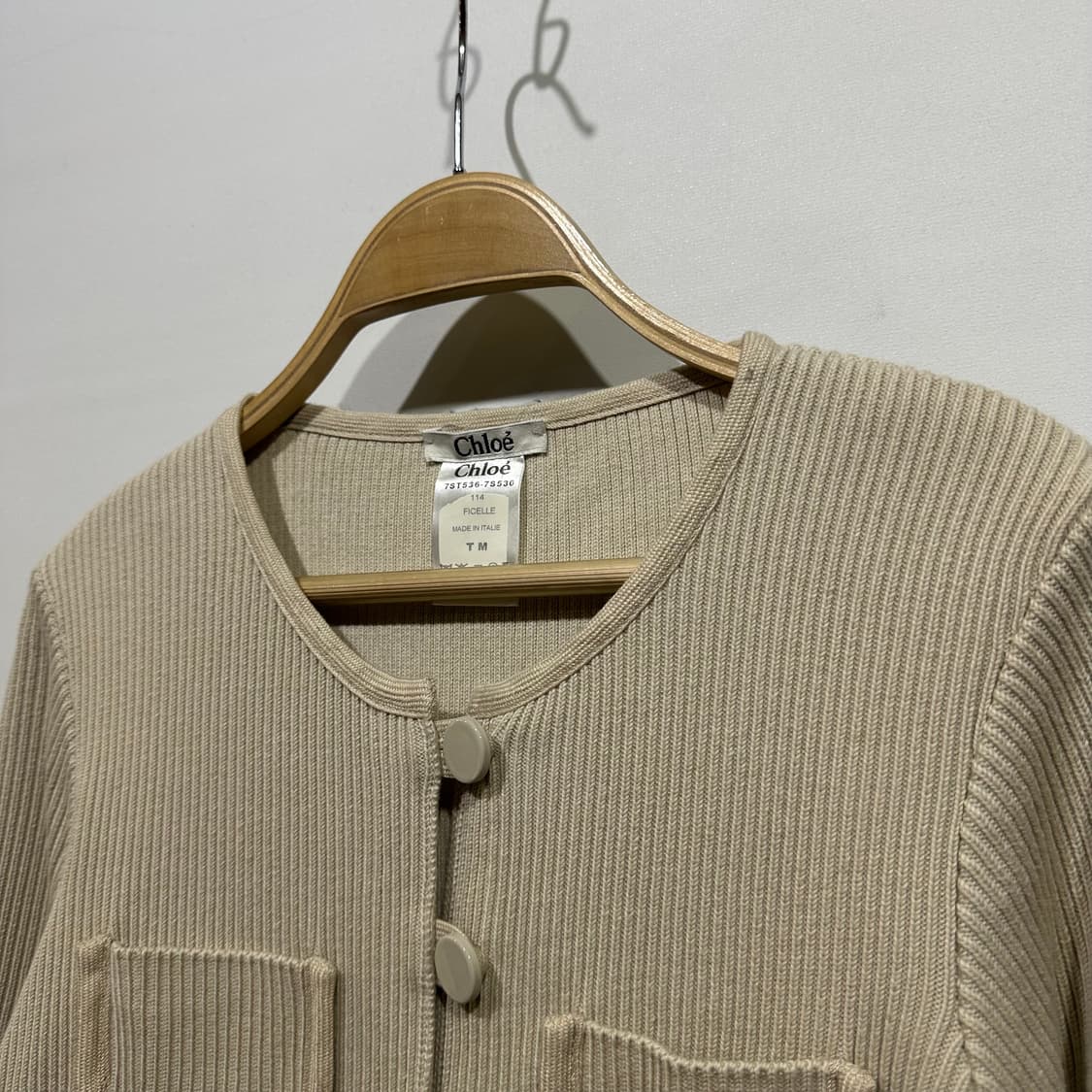 끌로에 골찌 니트 가디건 판매합니다 상품이미지2