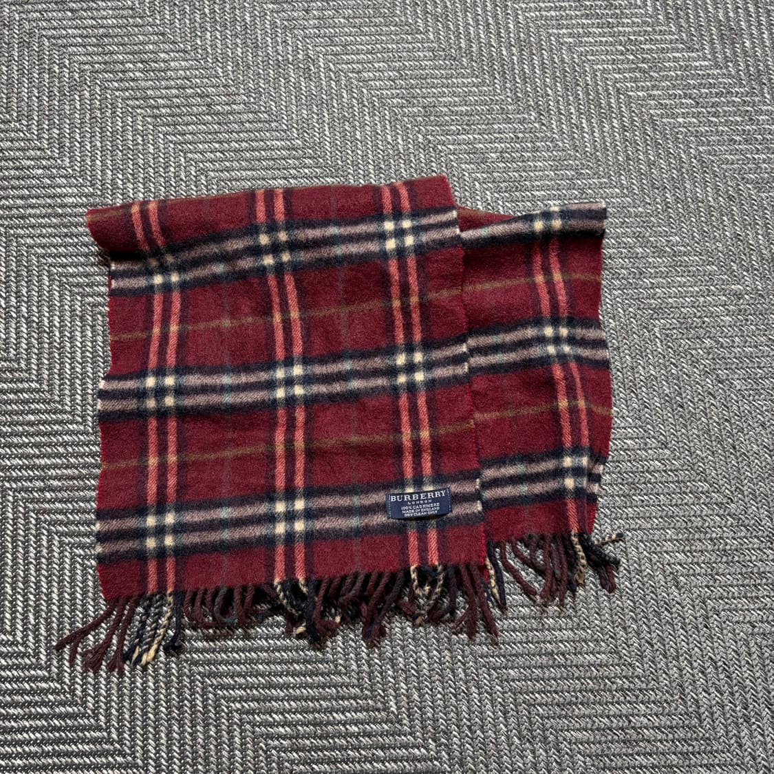 버버리 캐시미어 머플러 버건디 체크 상품이미지1