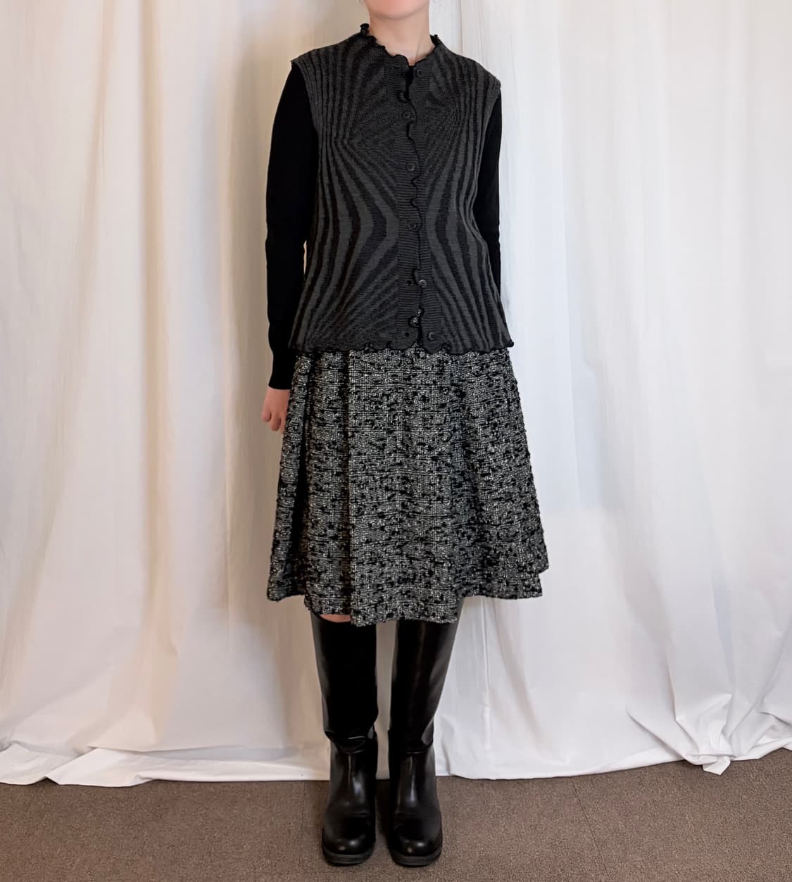 Pattern Knit Vest - Charcoal 상품이미지3