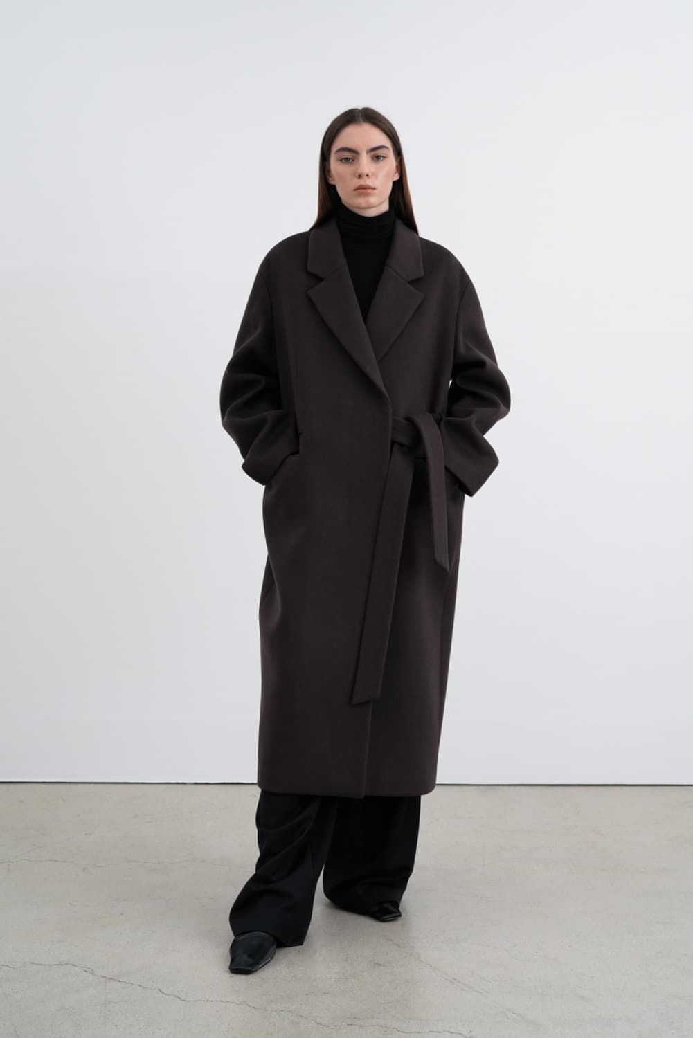 인사일런스 캐시미어 스트랩 코트 DARK BROWN 상품이미지1