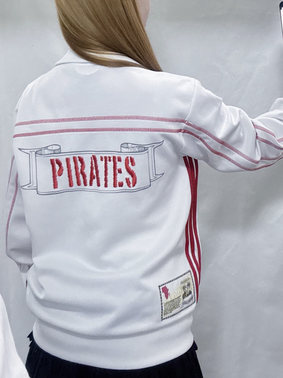 아디다스 세이셸 풋볼 화이트 트랙탑  상품이미지3