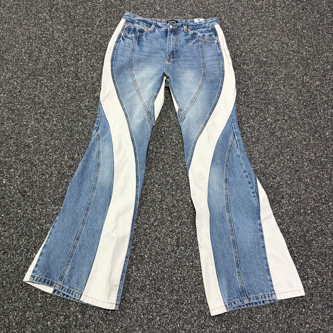 배드블러드 던칸 부츠컷 데님 팬츠 B4100 상품이미지3