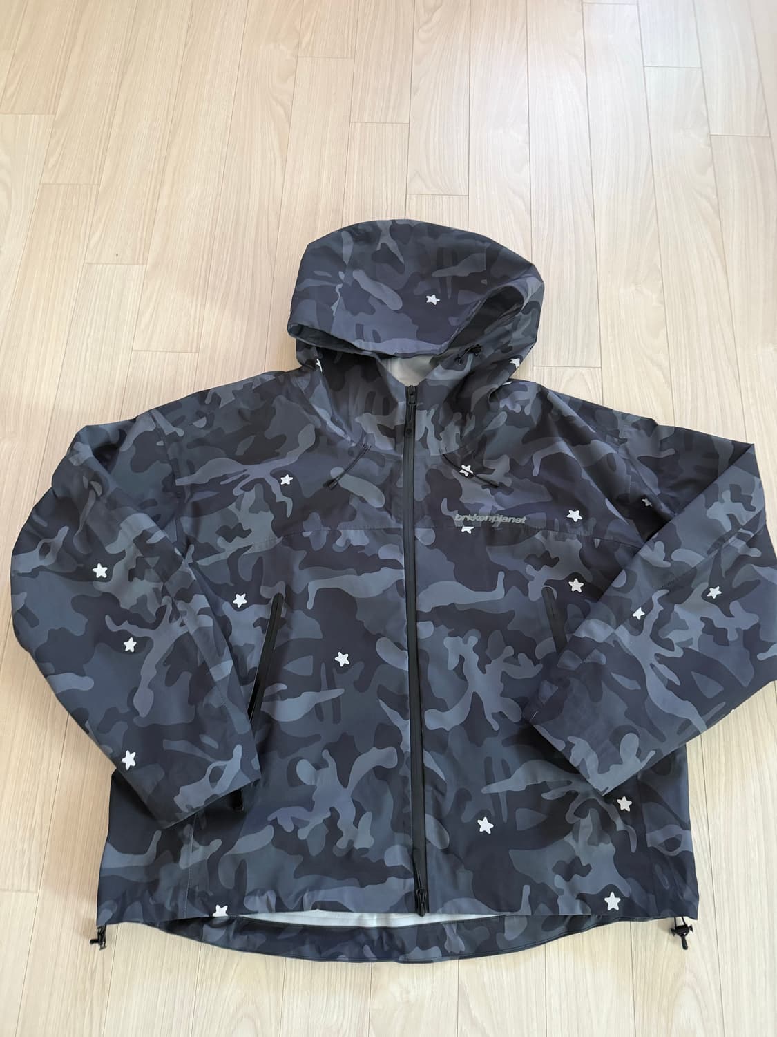 broken planet 브로큰 플래닛 스타 카모 쉘 자켓 M 상품이미지5