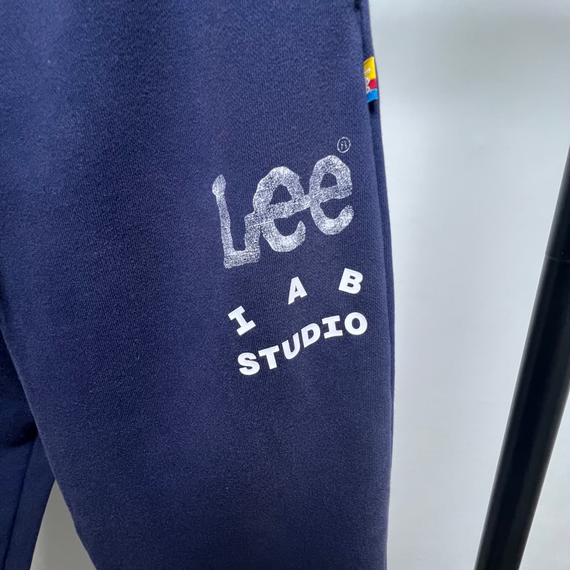 리 X 아이앱 트레이닝팬츠 L 상품이미지3