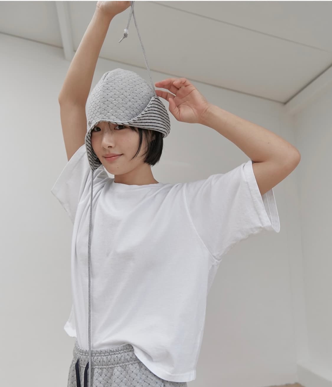 구해요)오헤시오 투웨이 비니 그레이 상품이미지2