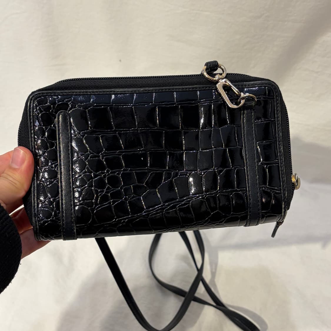 비비안웨스트우드 블랙 크로스백 지갑형 상품이미지4