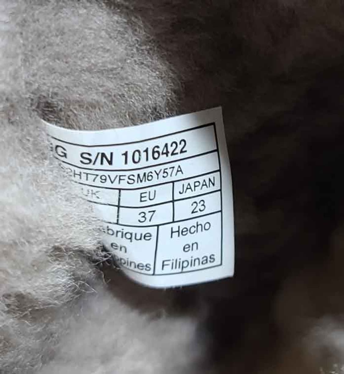 어그(UGG) 베일리 버튼 양털부츠 230사이즈 상품이미지9