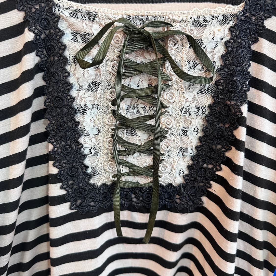 axes femme 스트라이프 레이스 블라우스 상품이미지4