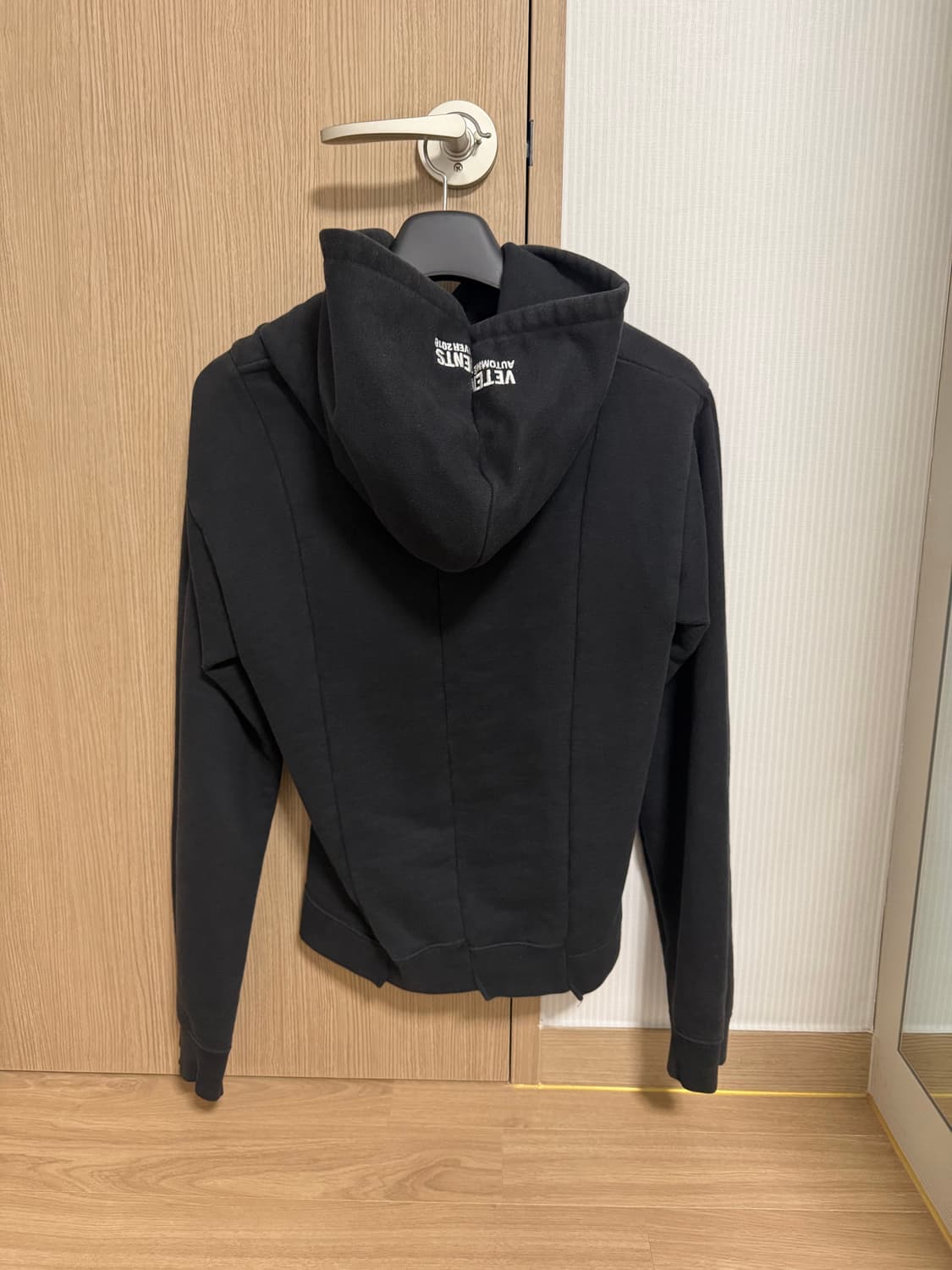 베트멍 vetements 후드 상품이미지3