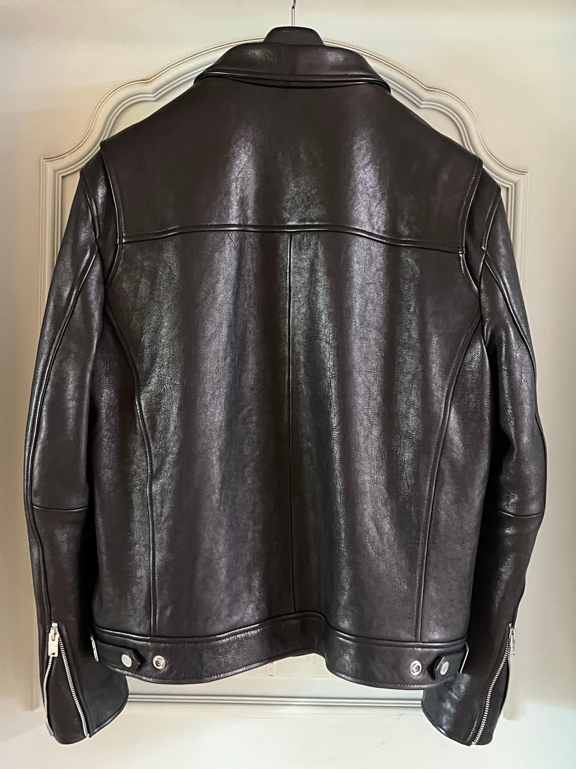 느와르 라르메스 가죽자켓 48사이즈 판매합니다 상품이미지2