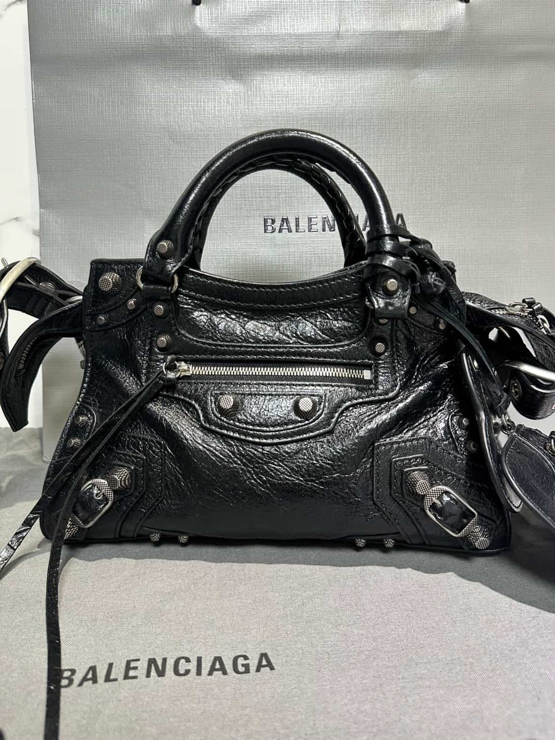 발렌시아가 네오카골 블랙 xs 상품이미지7