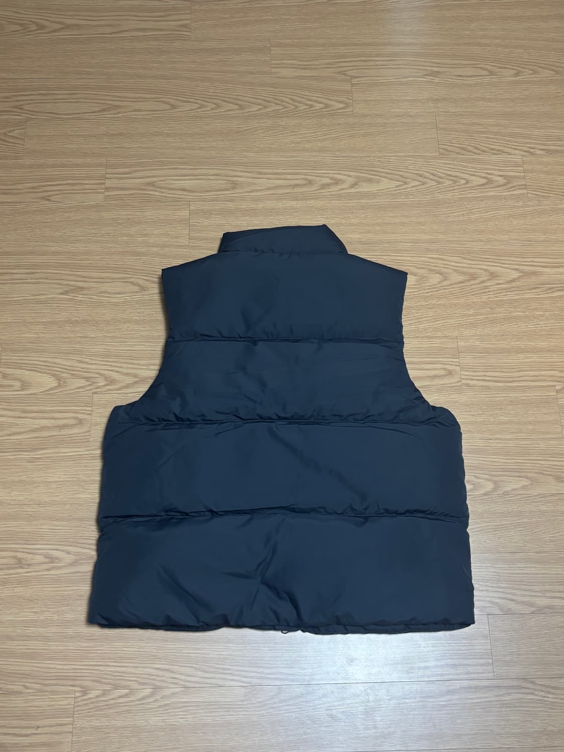 [새상품] 무신사 스탠다드 푸퍼 조끼 패딩 베스트 L 상품이미지2