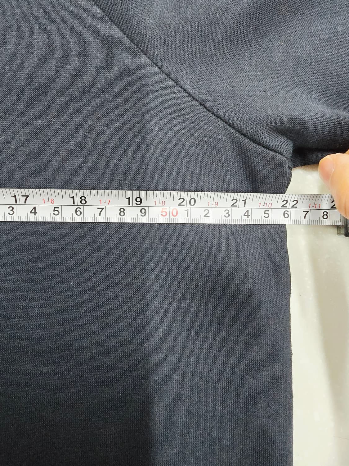 언더아머 블랙 맨투맨 기모티셔츠 상품이미지8