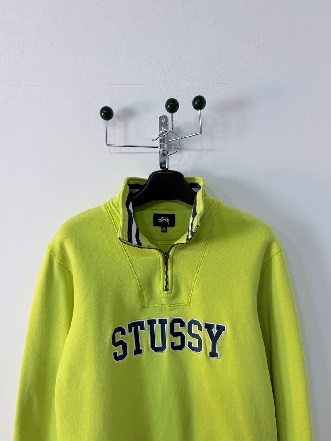 스투시 스펠아웃 로고 반집업 맨투맨  상품이미지4