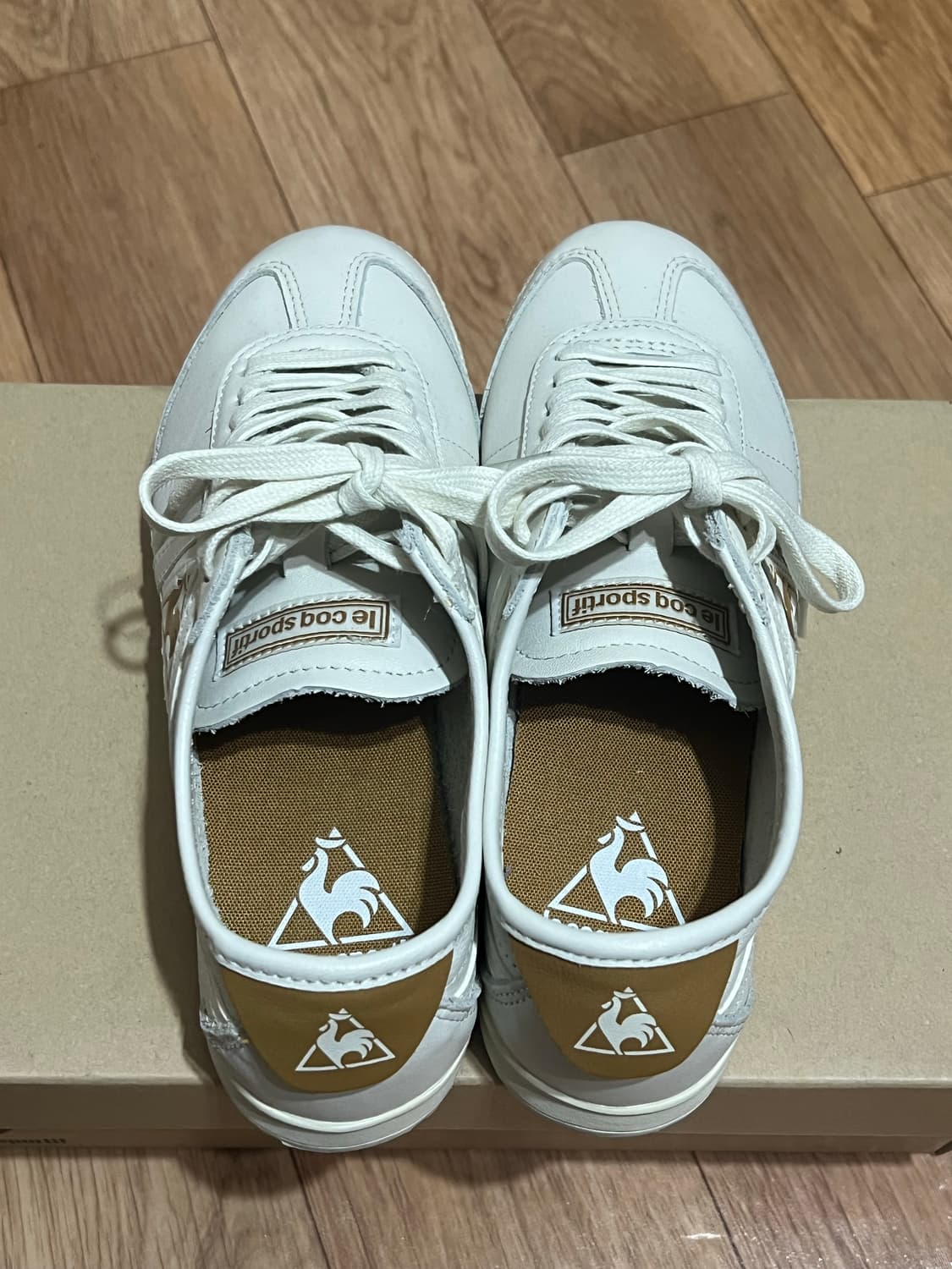 르꼬끄 클래식 프리미엄 스니커즈 상품이미지2