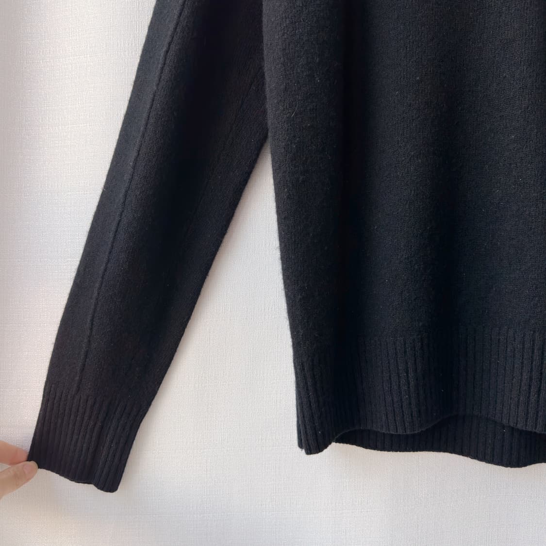 CP Company 렌즈 패치 울혼방 하프 집업 스웨터 블랙 50 상품이미지3