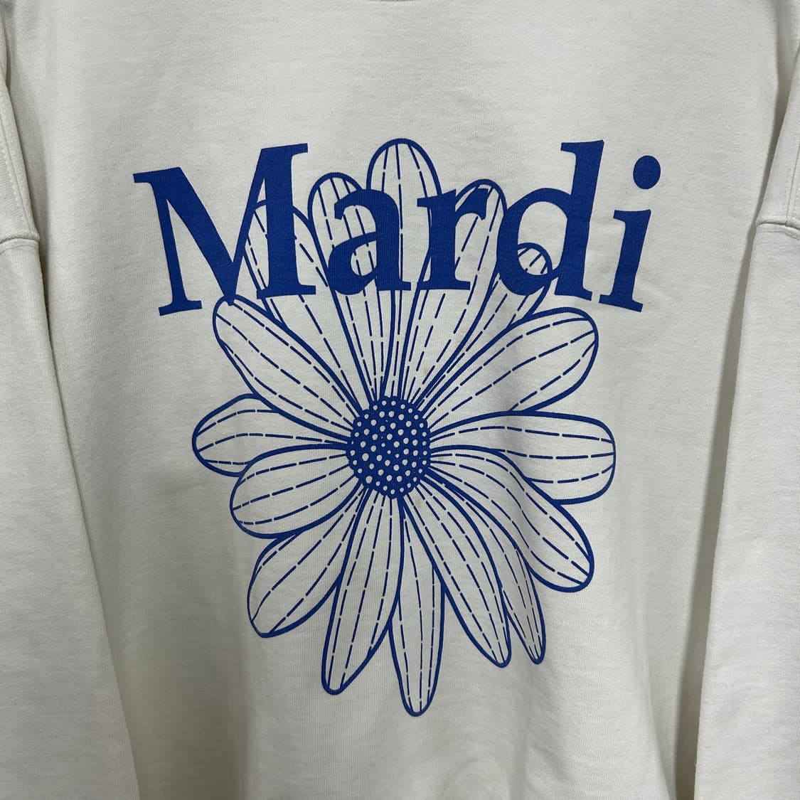 마르디 메크르디 플라워 화이트 맨투맨 상품이미지3