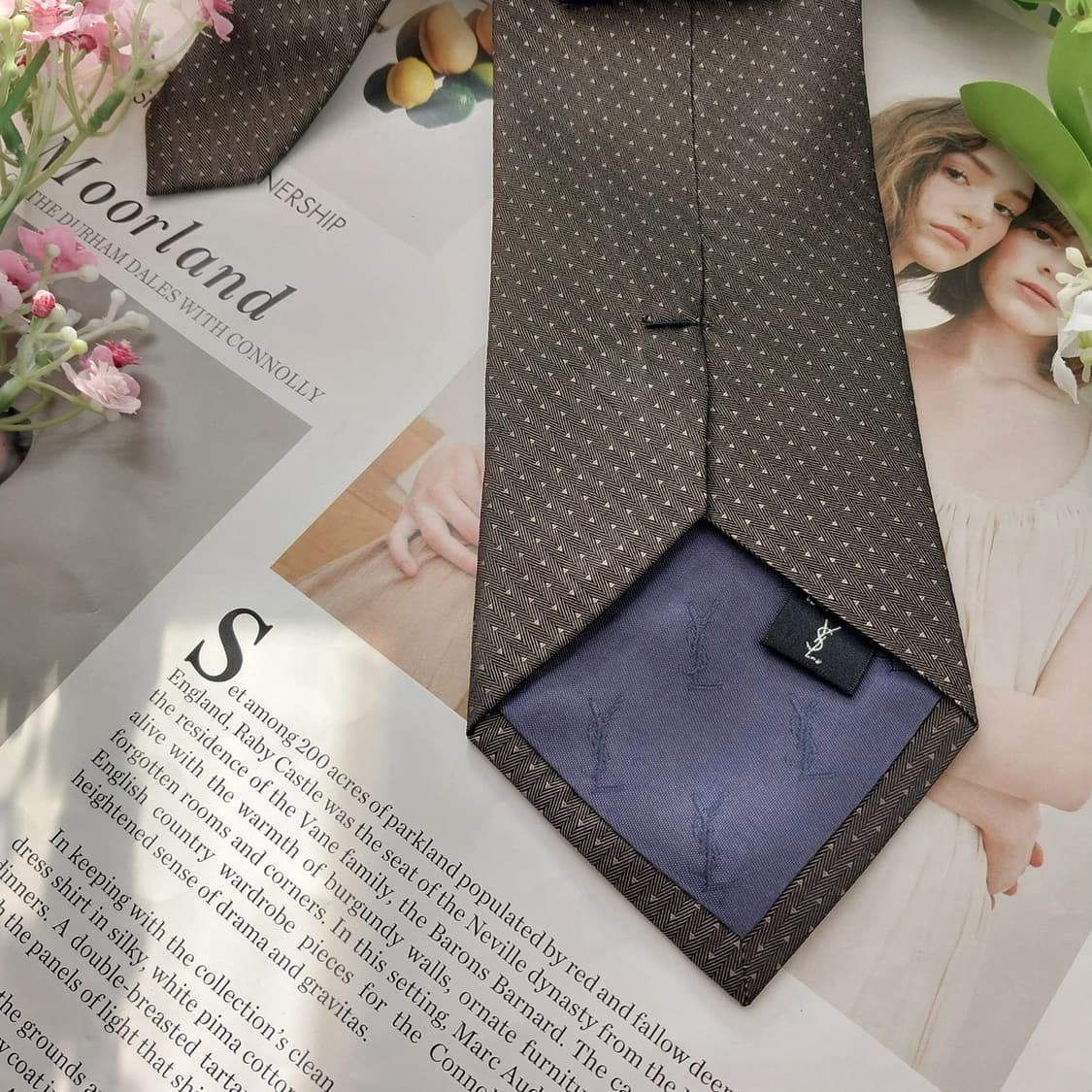 입생로랑 실크 브라운 헤링본 넥타이 9.4cm A+등급 K1778
 상품이미지7