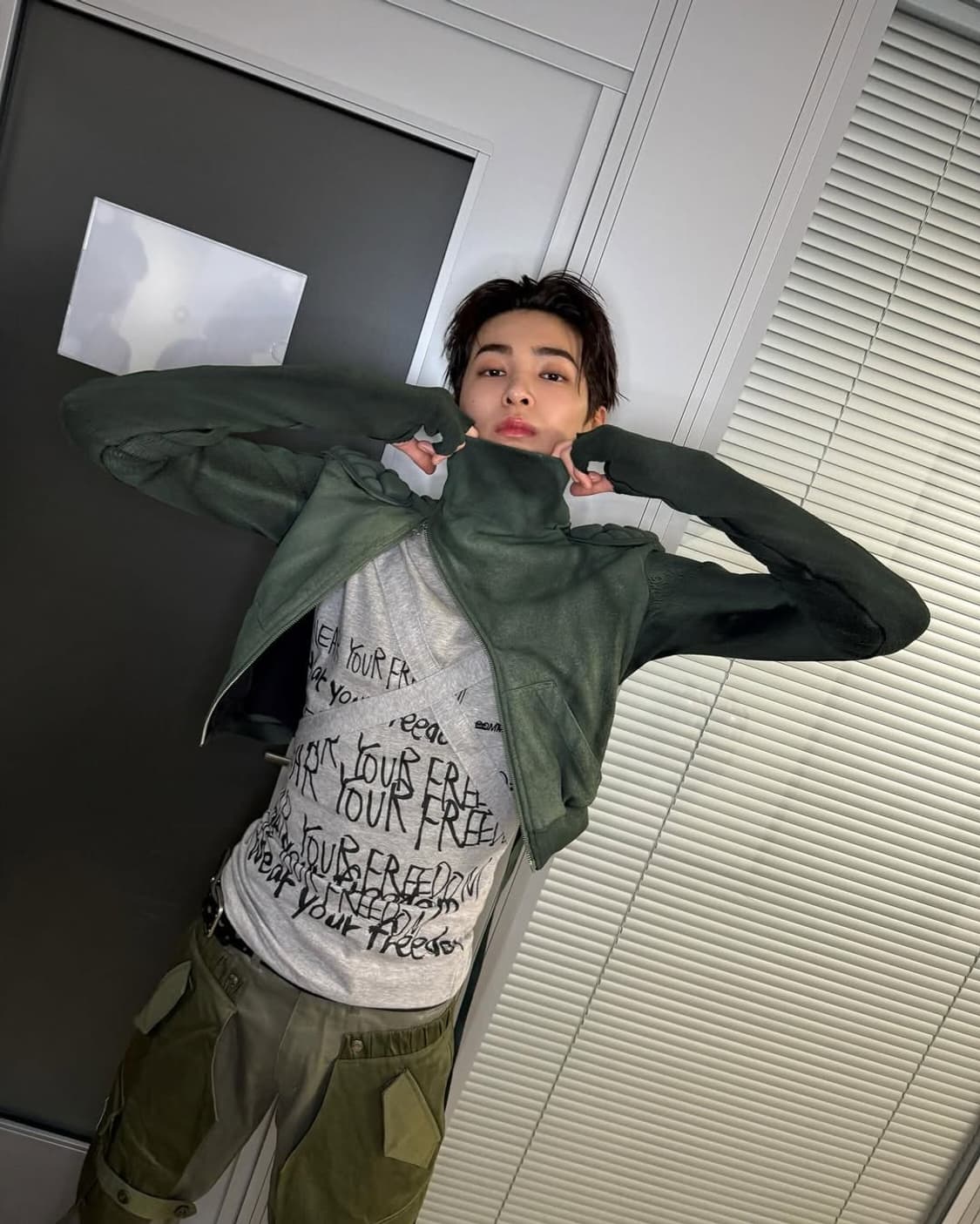 꼼데가르송 옴므 플러스 크로스 반팔 상품이미지5