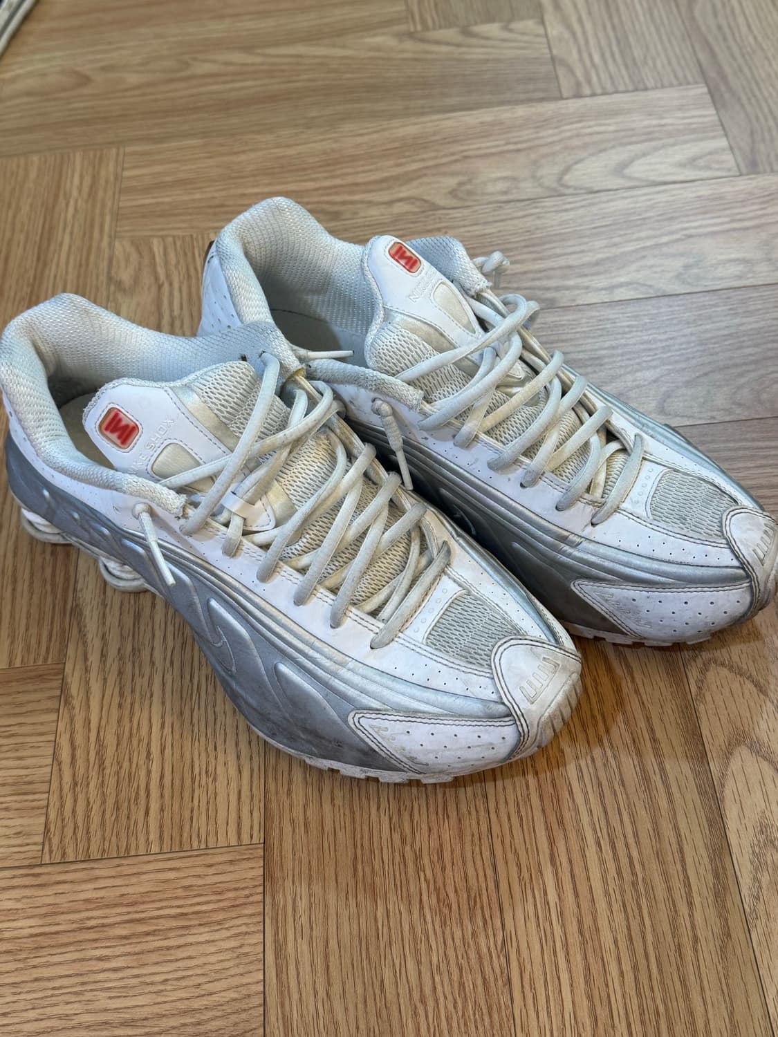 나이키 샥스 우먼스 285 상품이미지1