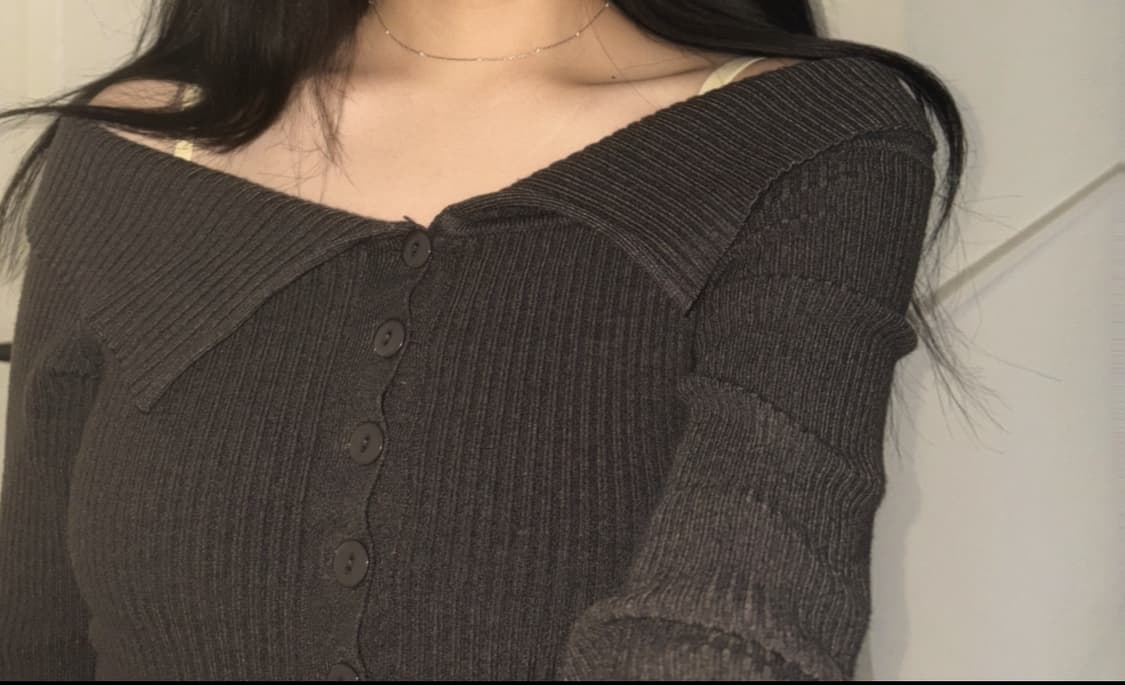 차콜 오프숄더 상품이미지1