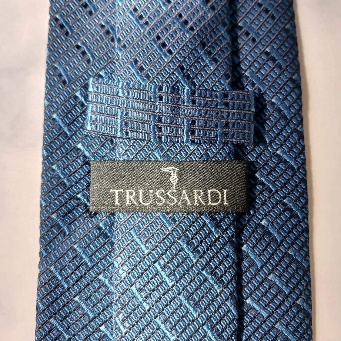 트루사르디 네이비 자카드 패턴 넥타이 9.2cm S~A+등급 E786 상품이미지9