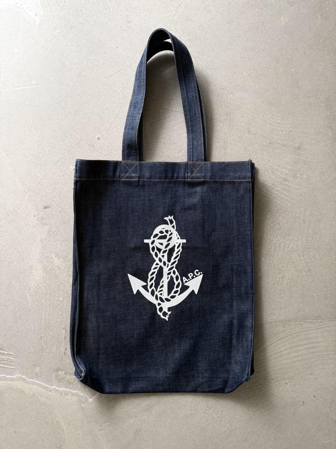 A.P.C. Anchor Denim Tote Bag 상품이미지1
