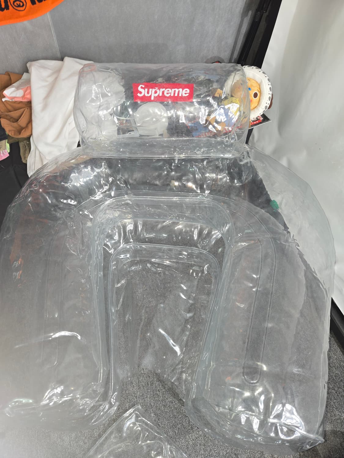 supreme inflatable chair clear 상품이미지3