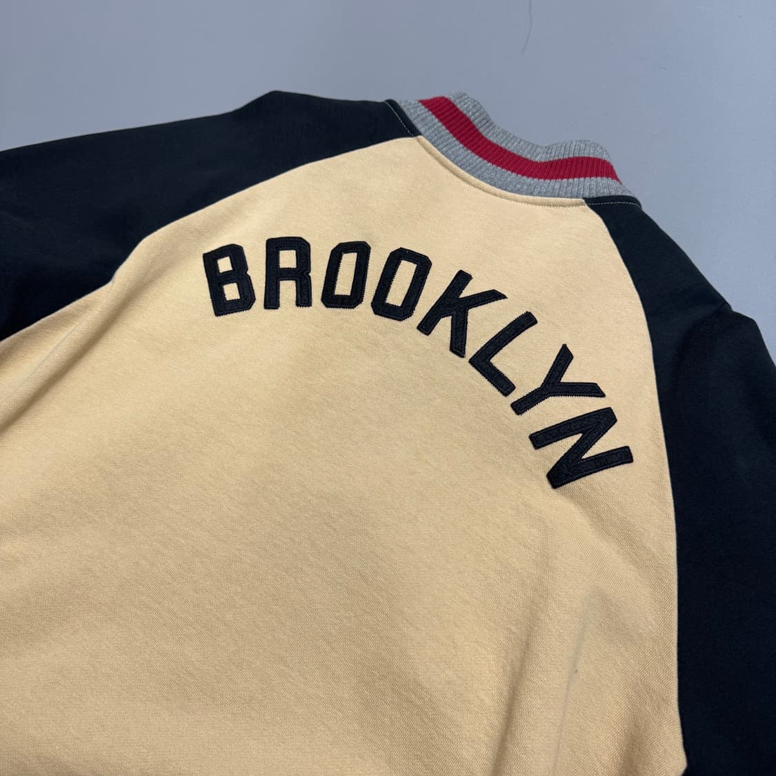 LONGPINE 베이지컬러 컬러블록 코튼 혼방 스냅버튼 스웨트 자켓 상품이미지6