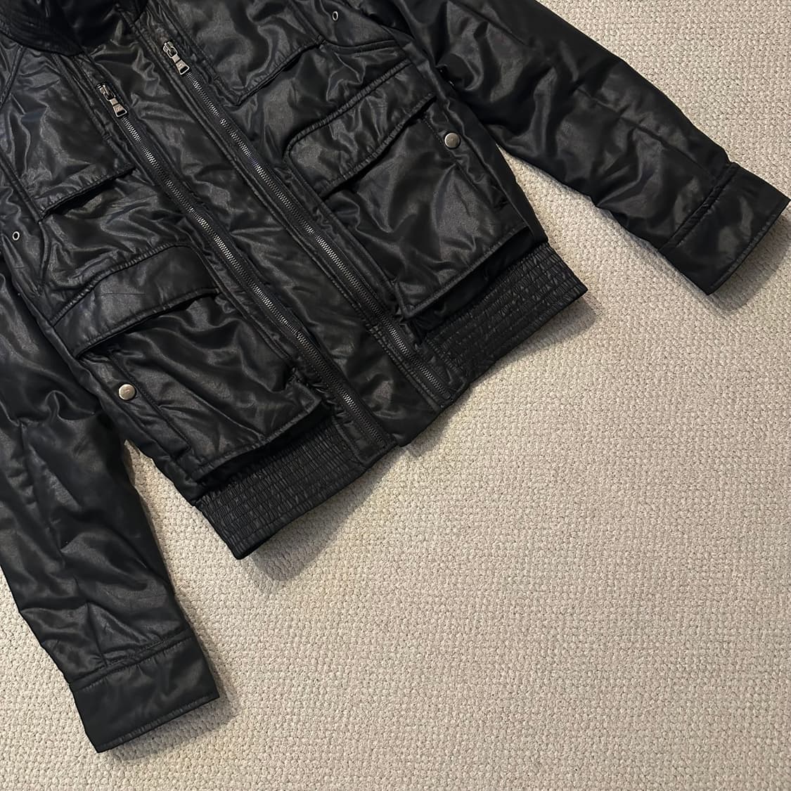 닐바렛 Neil Barrett 멀티 지퍼 글로시 자켓 상품이미지4