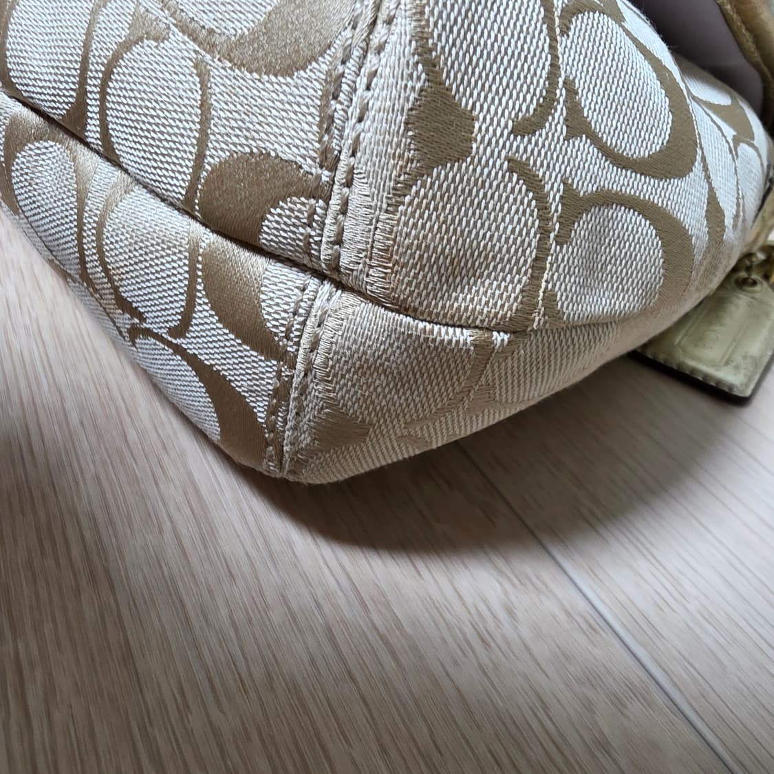 코치 숄더백 상품이미지8