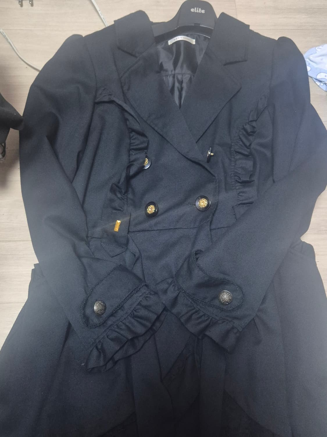 엑스즈팜 블랙 히메 깔 느낌 코트 상품이미지1