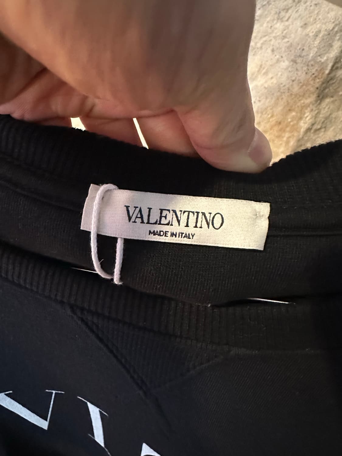 발렌티노 VLTN 로고 프린트 맨투맨 상품이미지2