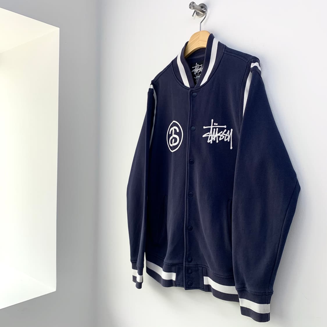 스투시 09F/W 월드 투어 네이비 바시티 자켓 상품이미지4