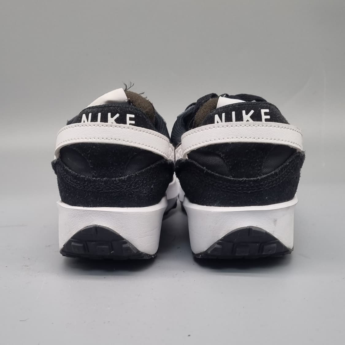 나이키 와플데뷰 검흰 여성운동화240  상품이미지4