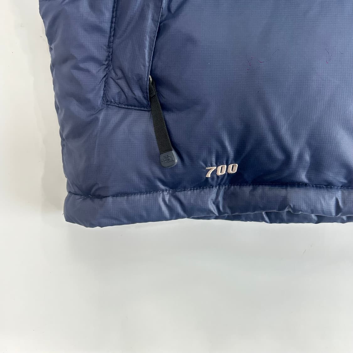 The north face 노스페이스 700 네이비 눕시푸퍼 패딩조끼  상품이미지5