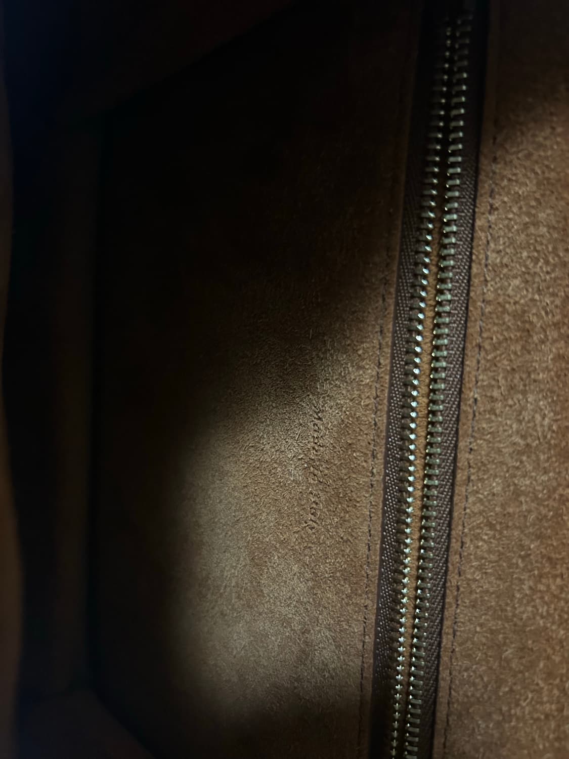 셀린느 시메트리컬 백 상품이미지5