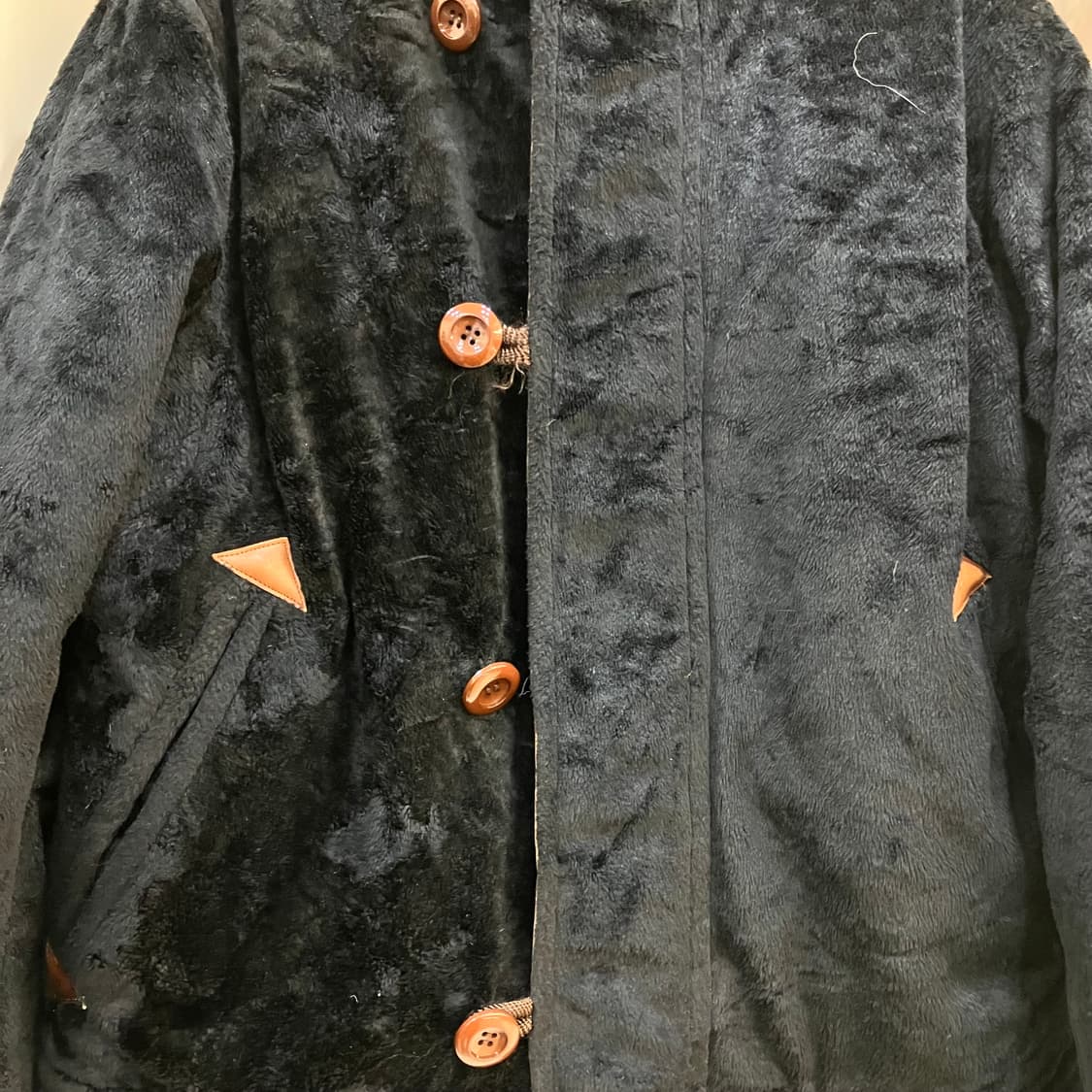 아날로그 라이팅 블랙 퍼 후드집업 상품이미지4