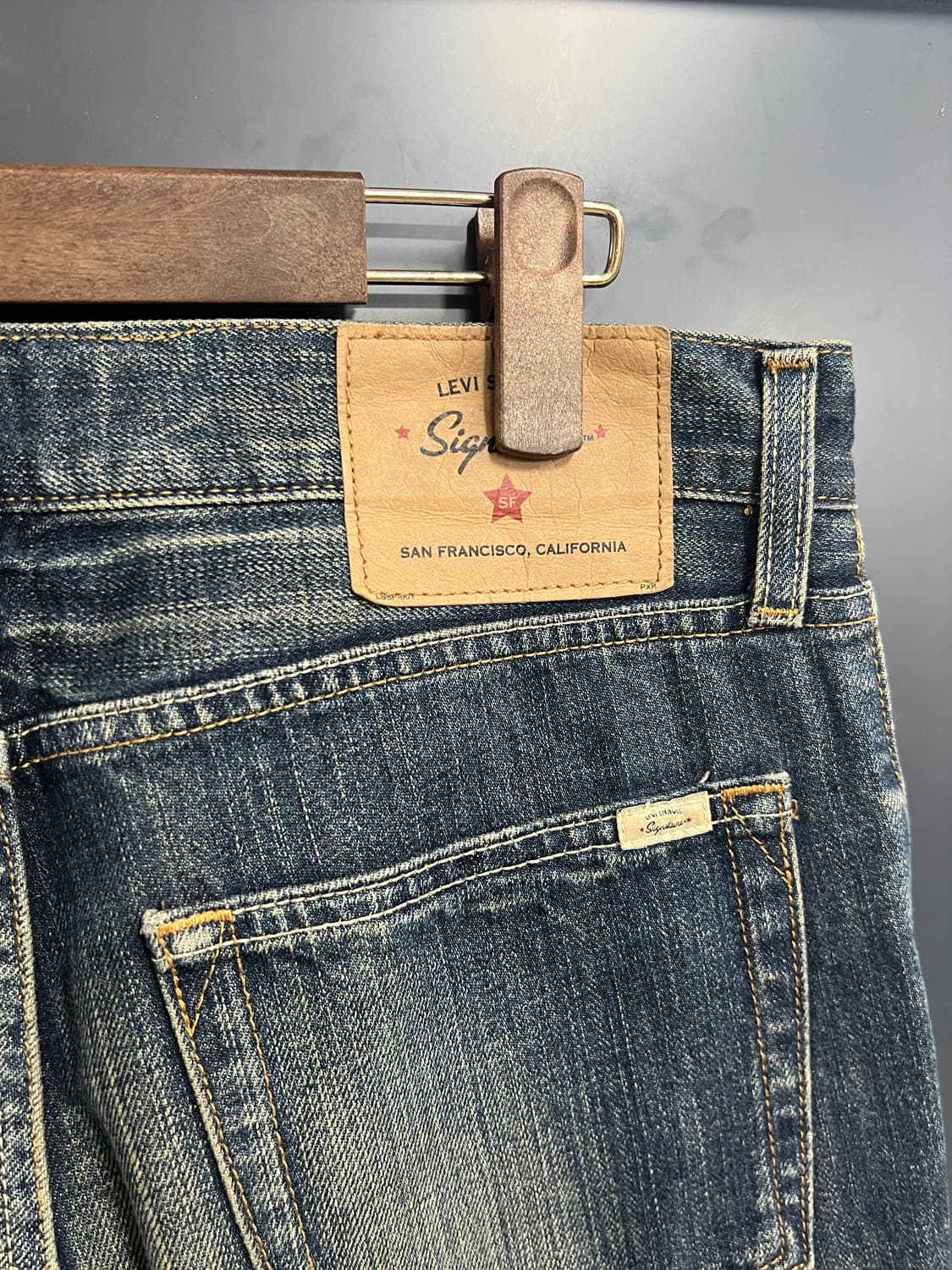 00s Levis 리바이스 시그니처 나팔핏 부츠컷 데님 팬츠 상품이미지3