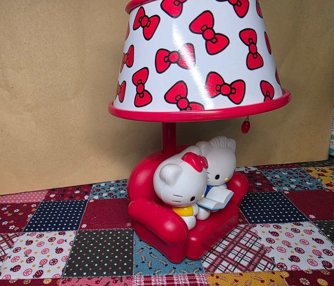 고전 키티 무드등 다니엘 조명 산리오 쇼파 상품이미지2