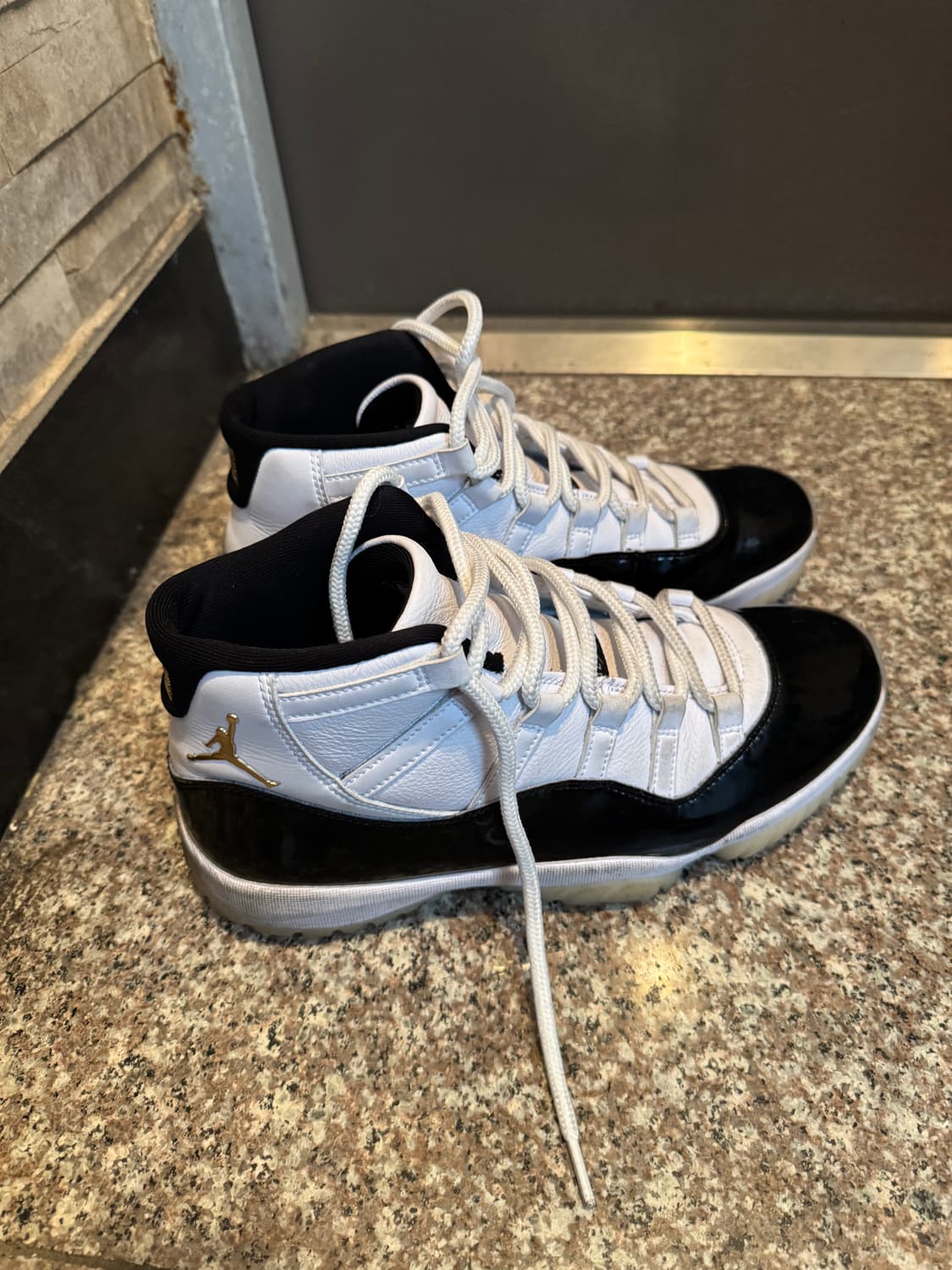 오늘만 급처) 조던11 그래티튜드 상품이미지2