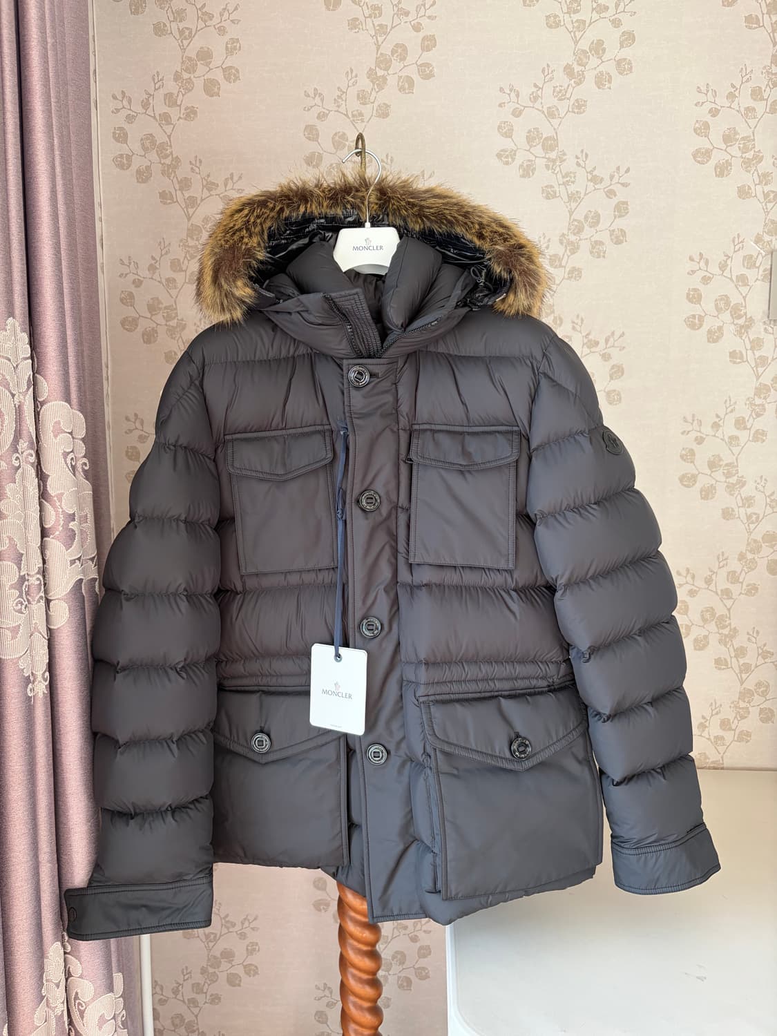 MONCLER 몽클레어 CHEVREUSE 슈브르즈 패딩 점퍼 상품이미지3