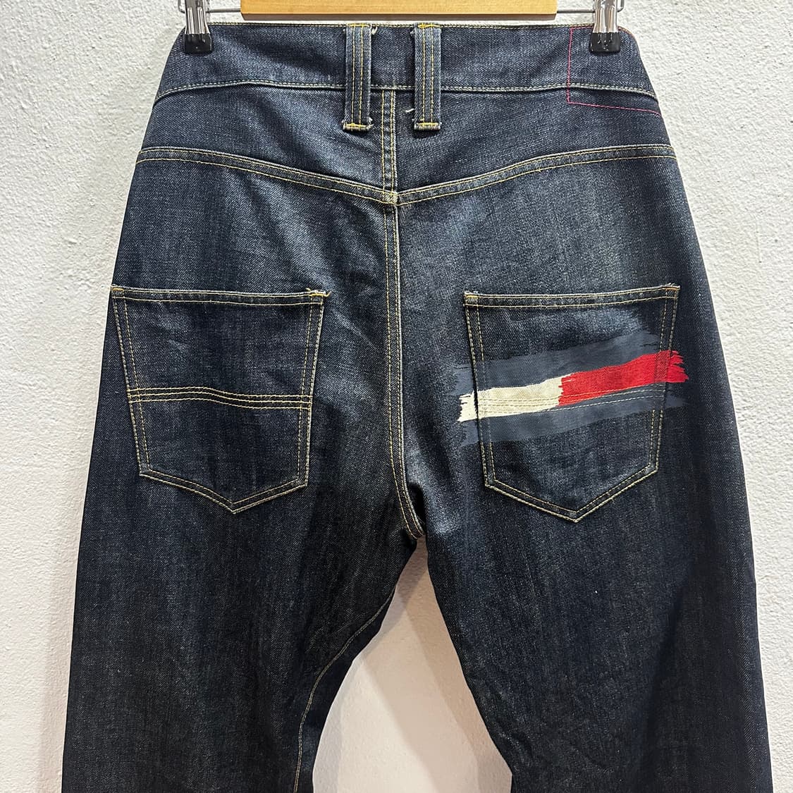 타미힐피거 페인팅 백포인트 데님팬츠34-36 상품이미지3