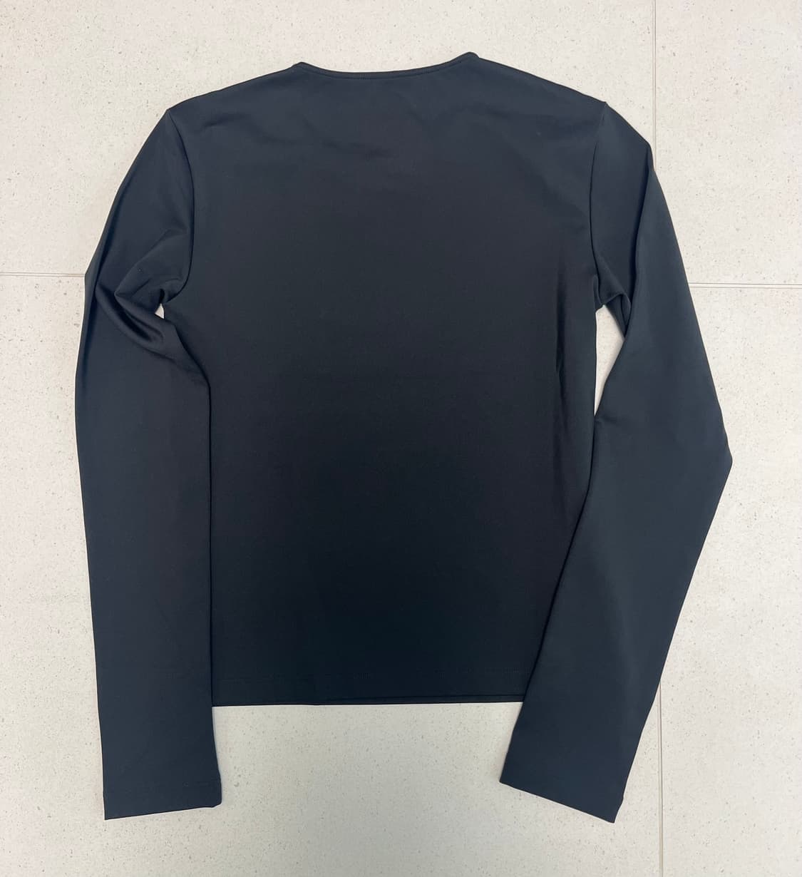 Yeezy gap 엔지니어드 바이 발렌시아가 롱슬리브 세컨드 스킨 블랙 상품이미지4