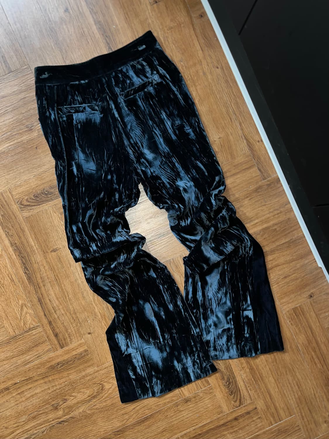 앤더슨벨 에리카 크링클 벨벳 팬츠 상품이미지4