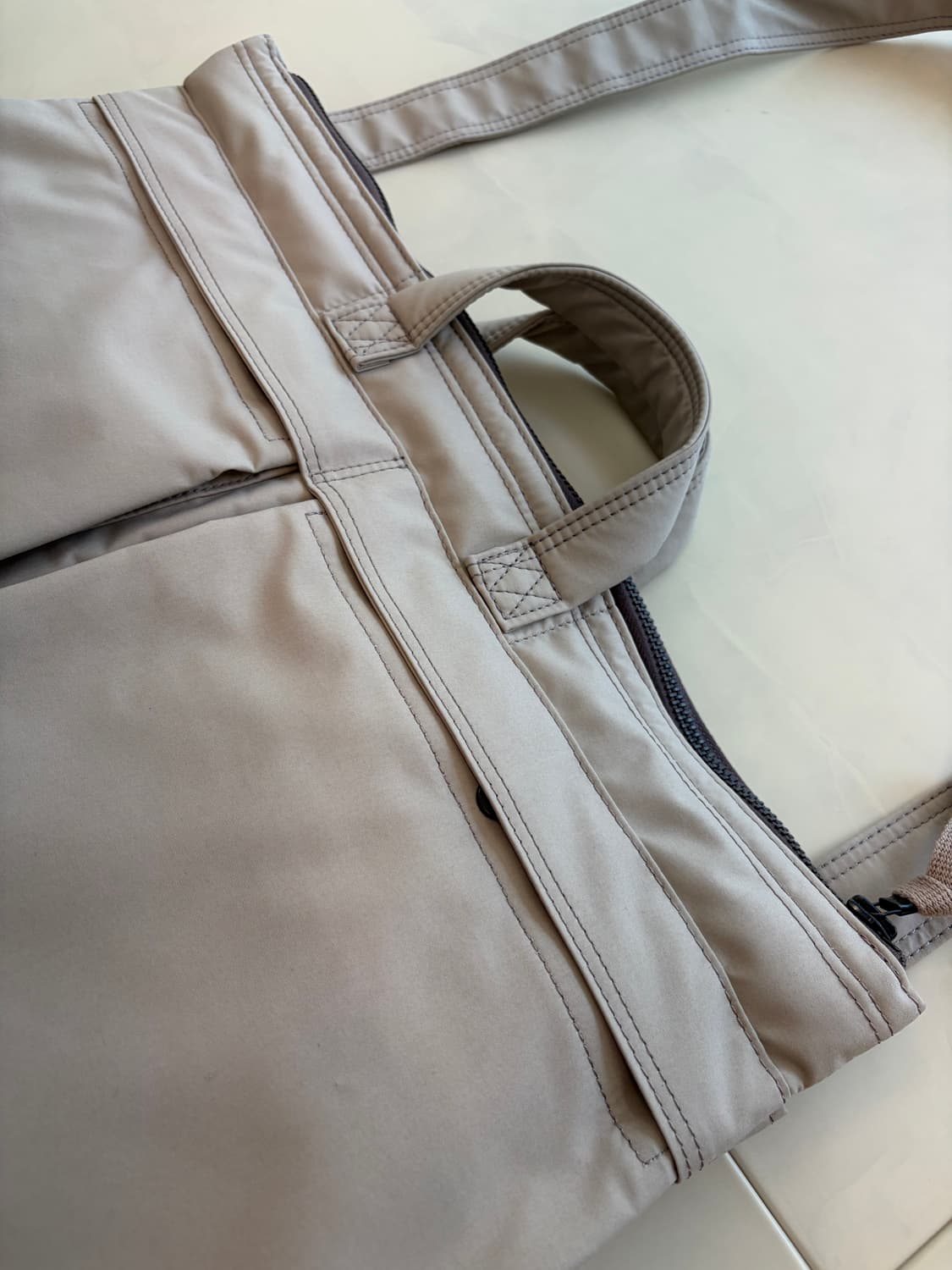 아나토미카 고어텍스 헬멧백 샌드화이트 상품이미지4