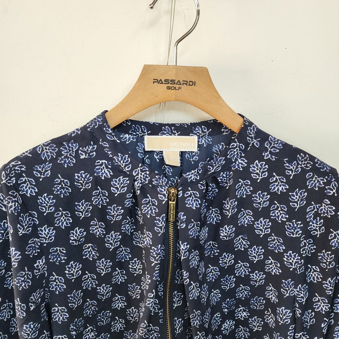 마이클코어스 플라워 블라우스 상품이미지2