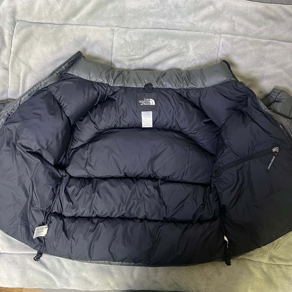 The north face 노스페이스 700눕시 패딩 중앙로고 m 차콜 상품이미지9
