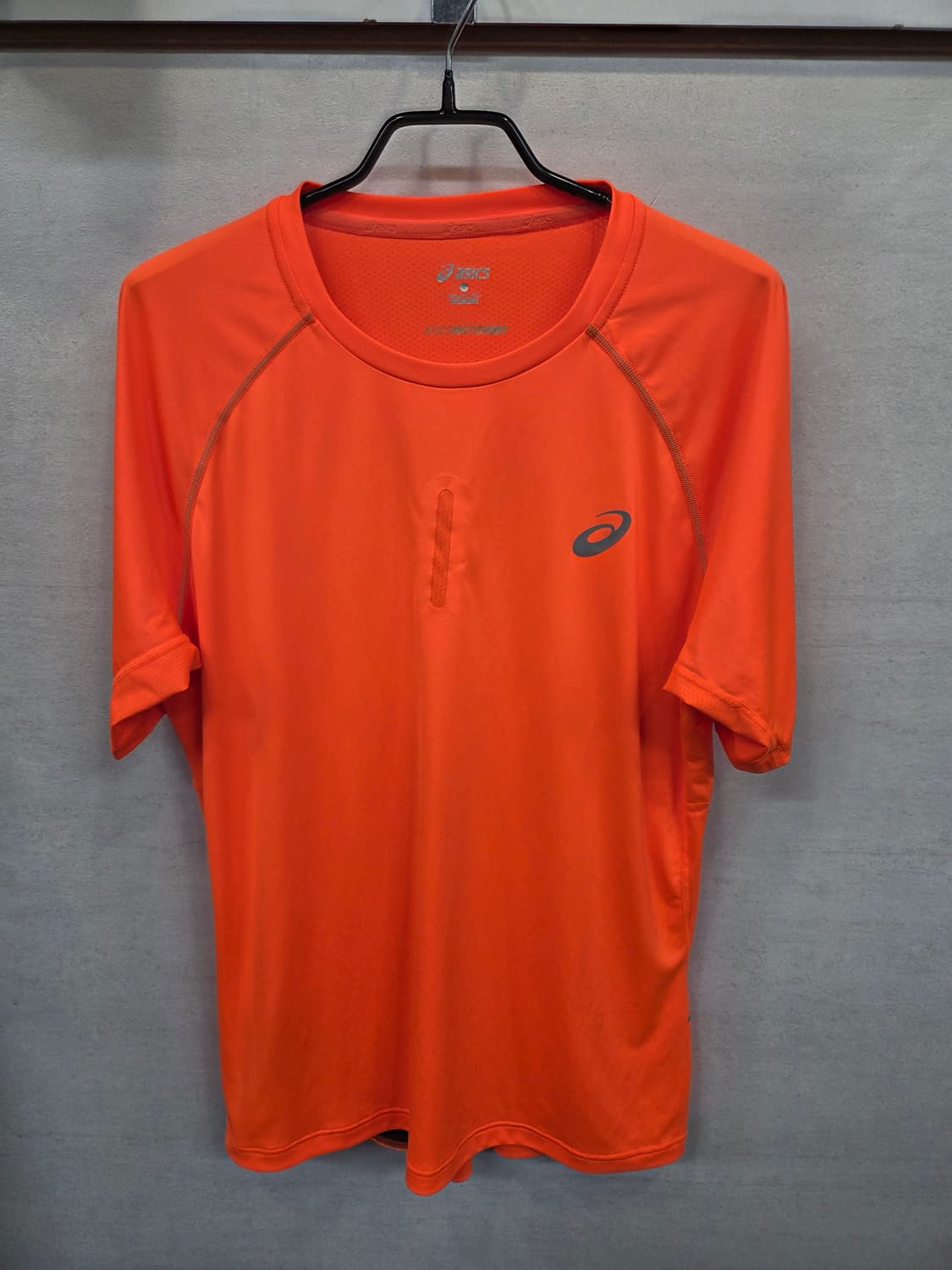 아식스 모션드라이 기능성 러닝반팔 L 상품이미지1